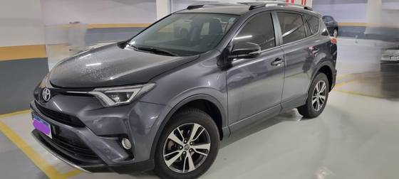TOYOTA RAV4 2.0 TOP 4X2 16V GASOLINA 4P AUTOMÁTICO